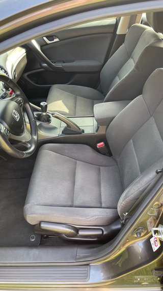 Honda Accord 150cv muy cuidado con libro mantenimi
