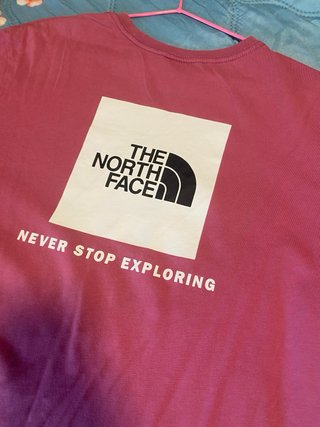 Camiseta The North Face Rosa