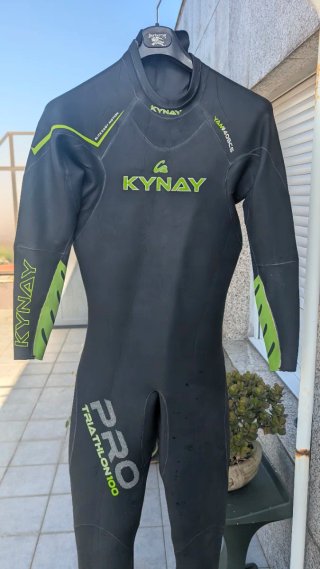 Neopreno Kynay Pro-100 2.0, Talla L.