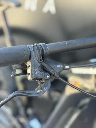 Bicicleta eléctrica Cannondale Habit