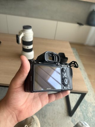 Kit Sony A7 III + Teleobjetivo 70-200 f/4