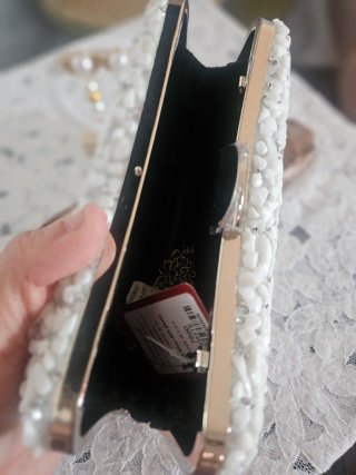 Bolso de fiesta blanco y plata