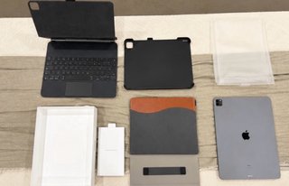 iPad Pro 12.9 + Magic Keyboard Apple Gris