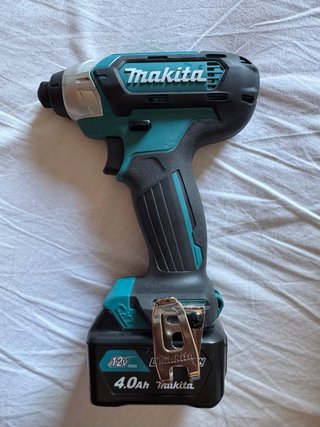 Kit Makita 12V HP333D + TD110D + 2 Baterías