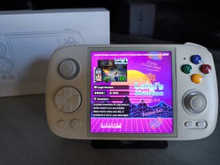 Anbernic RG Cube Blanco + SanDisk 128 GB