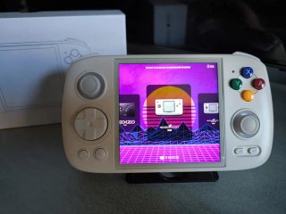 Anbernic RG Cube Blanco + SanDisk 128 GB