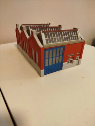 Edificio tren HO