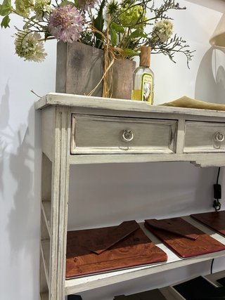 Mueble recibidor madera y cuero