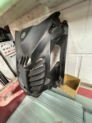 Rejilla frontal Yamaha Aerox 50 (2005)