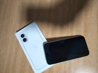 iPhone 16 Blanco - Nuevo