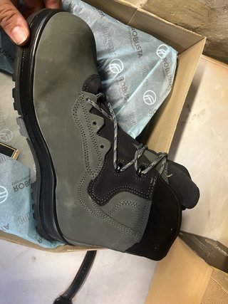 Botas Robusta Gore-Tex Nuevas sin estrenar