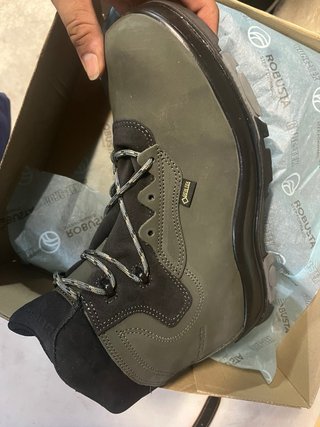Botas Robusta Gore-Tex Nuevas sin estrenar