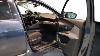 Peugeot 5008 PureTech 130 S&S Active 96 kW (130 CV)