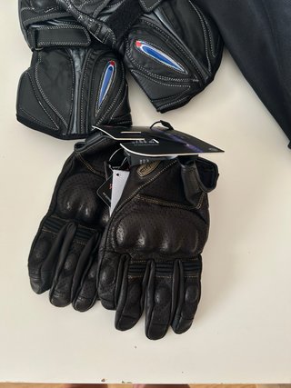 Pack Guantes Invierno/Verano Garibaldi y Calleja