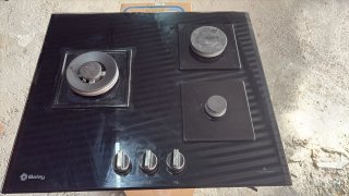 Placa de gas Balay negra