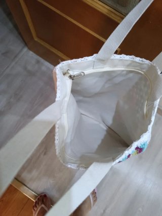 Bolso tejido a mano multicolor