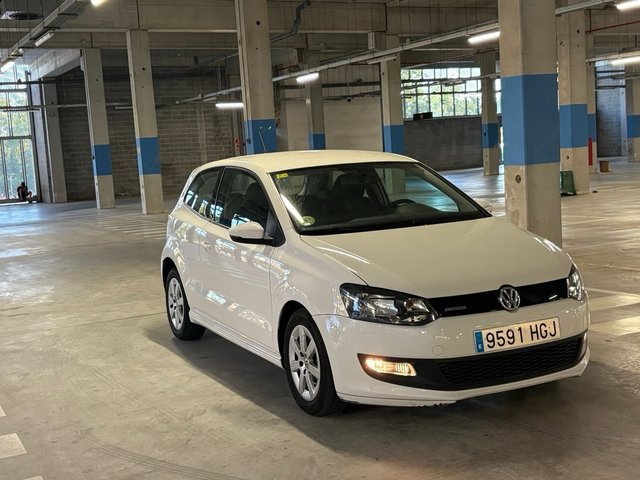Volkswagen Polo etiqueta 🟢 2011 (garantia premium)