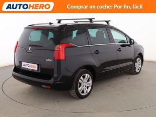 Peugeot 5008 1.6 Blue-HDi Style