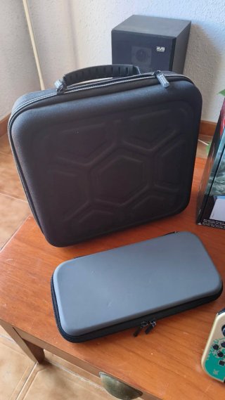 Nintendo Switch Edición Zelda + accesorios