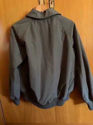 Chaqueta verde oliva