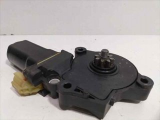 MOTOR ELEVALUNAS DELANTERO IZQUIERDO 824502E000 8