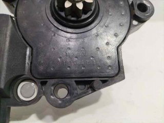 MOTOR ELEVALUNAS DELANTERO IZQUIERDO 824502E000 8