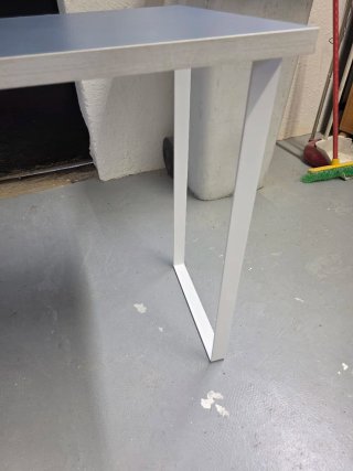 Escritorio moderno madera y metal