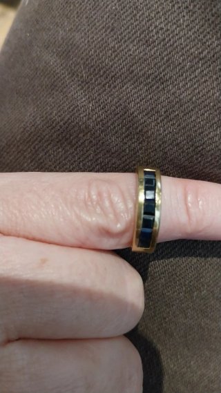 Anillo Oro 18K Zafiros Azules