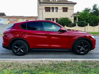 Alfa Romeo Stelvio Jtdm Nacional Libro