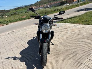 Ducati Monster 821 Negra ABS DTC