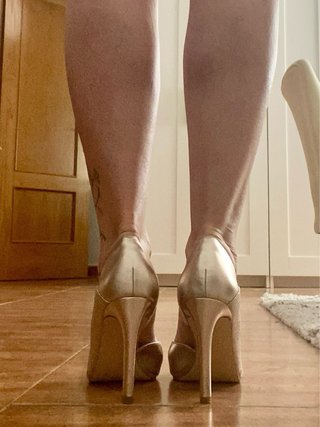Zapatos de fiesta dorados tacón Talla 39