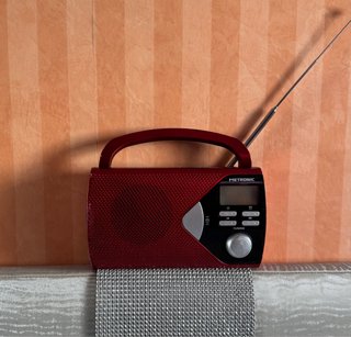 Radio Portátil Metronic Roja