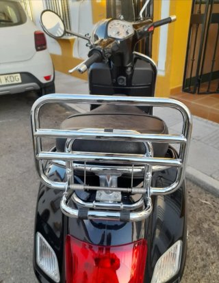 Vespa Granturismo 125 GT Negra