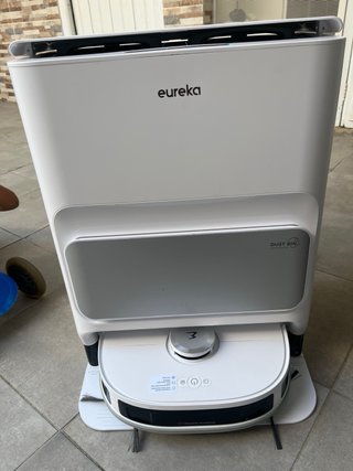 Robot Aspirador y Fregasuelos Eureka J12 Ultra