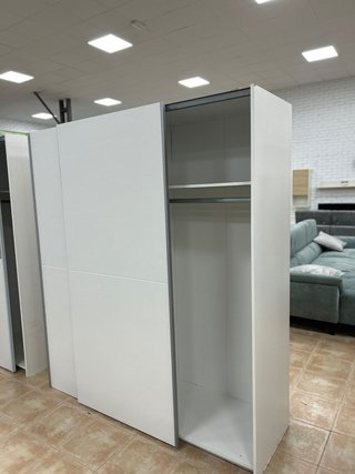 Armario corredizo blanco NUEVO oferta