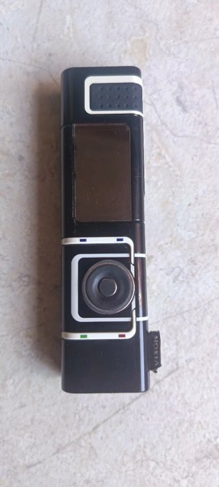 Nokia 7280 Negro/Plata