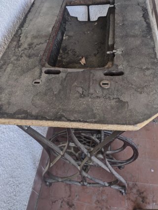 Base Máquina de Coser Antigua Hierro Fundido