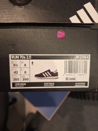 Zapatillas Adidas Burdeos y Blancas