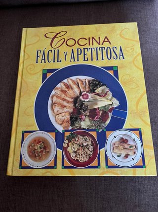 Cocina fácil y apetitosa, libro de recetas grande