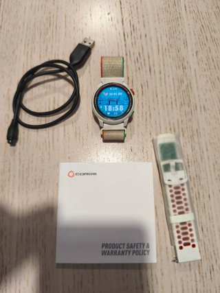 Reloj Coros Multicolor y Blanco