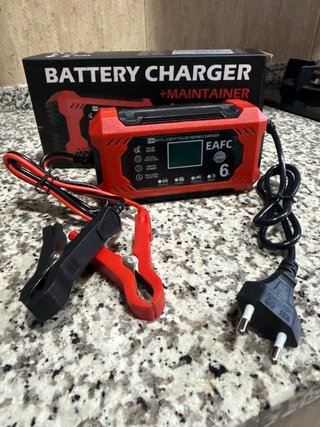 Cargador Batería Coche/Moto 6A Inteligente