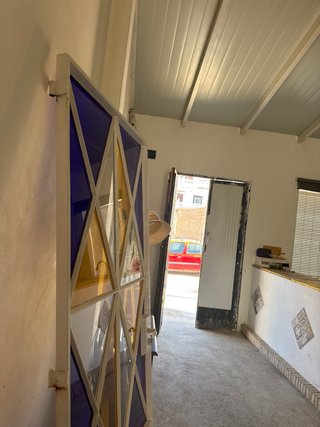 Puerta de una hoja con diseño