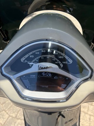 Vespa 125S Edición Limitada Beige