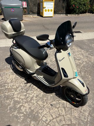 Vespa 125S Edición Limitada Beige