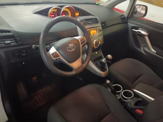 Toyota Verso 1.6 VVT-I Active 5pl.