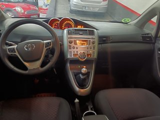 Toyota Verso 1.6 VVT-I Active 5pl.