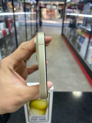 iPhone 15 Plus 128GB Amarillo