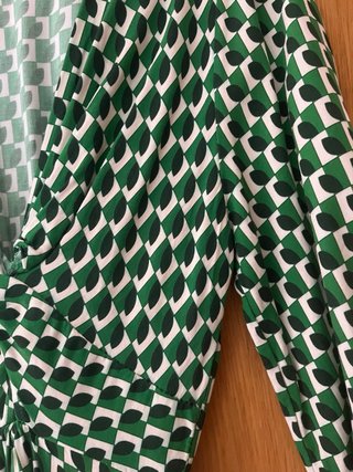 Vestido Zara Geométrico Verde y Blanco