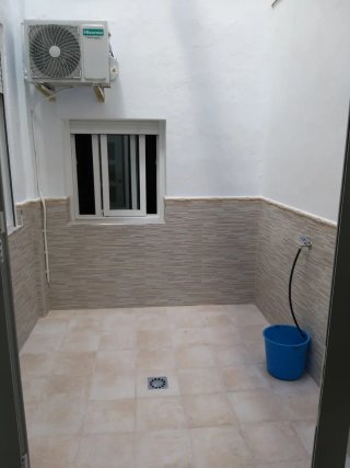 SE ALQUILA PISO EN UBEDA(JAEN) (C/Parras,CENTRO)