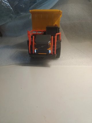 Lote 2 Miniaturas Camiones Obra Escala 1/45